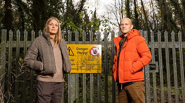 Smoke Trail founders Dan Ashby and Lucy Taylor on location